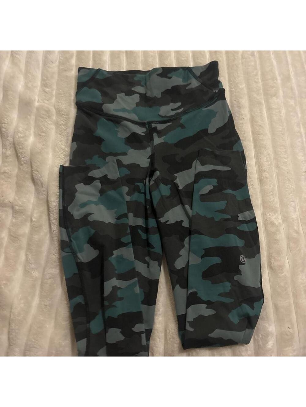 Lululemon Women's Green and Multi Legging